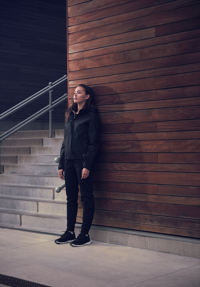 Craft Mountain Jacket W - Black AW25 [999000] / XS