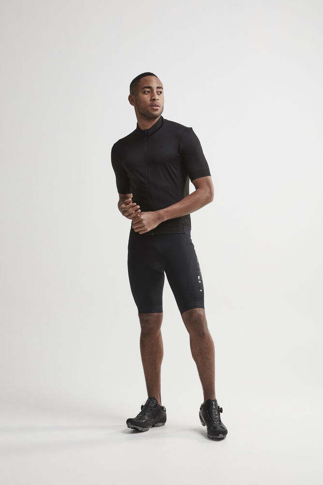 Craft CORE Essence Shorts M - Black AW25 [999000] / XS