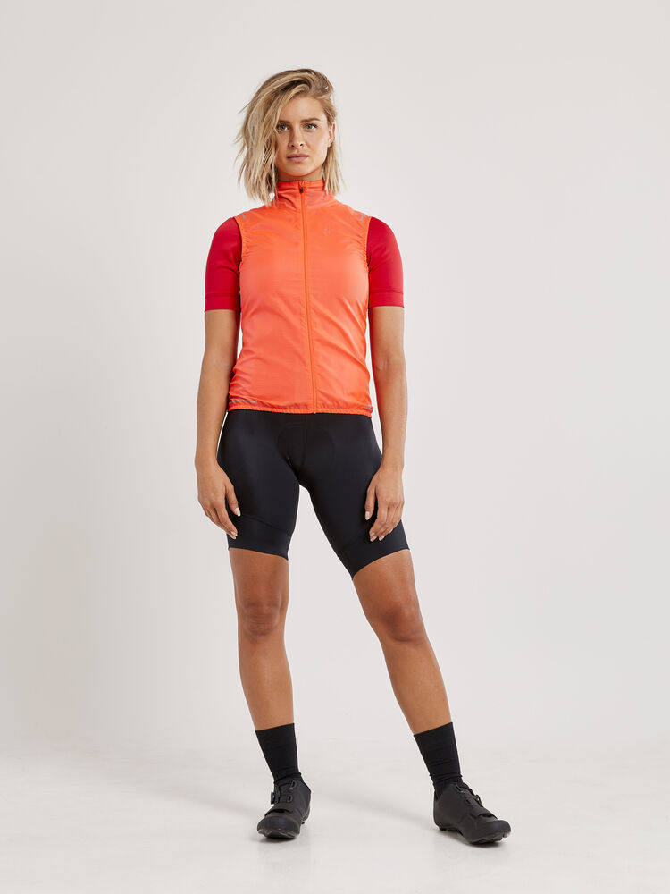 Craft ADV Essence Light Wind Vest W - Shock (retail) [825000] / XS