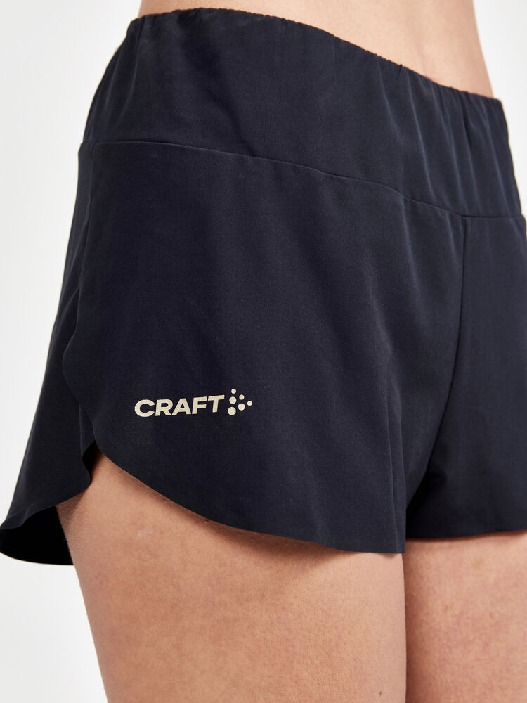 Craft PRO Hypervent Split Shorts W - BLACK-ROXO [999486] / XS