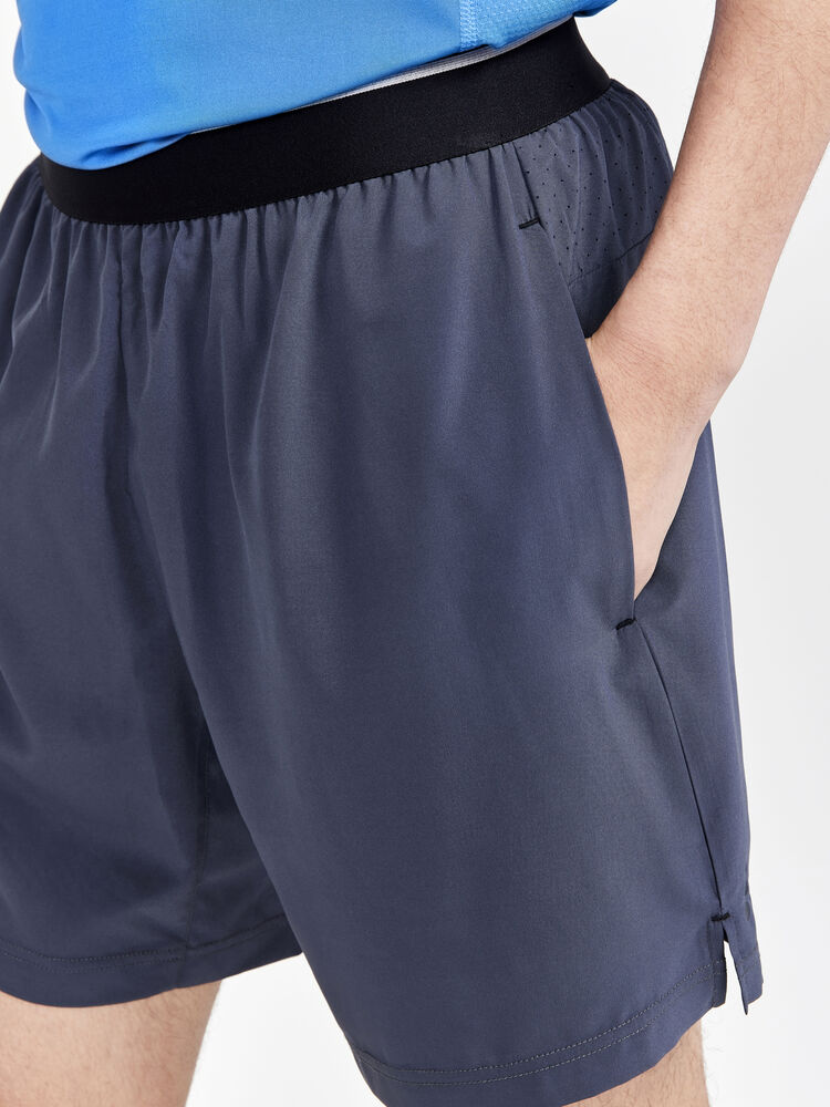 Craft ADV Essence Perforated 2-in-1 Stretch Shorts M - Asphalt (retail) [995000] / XS