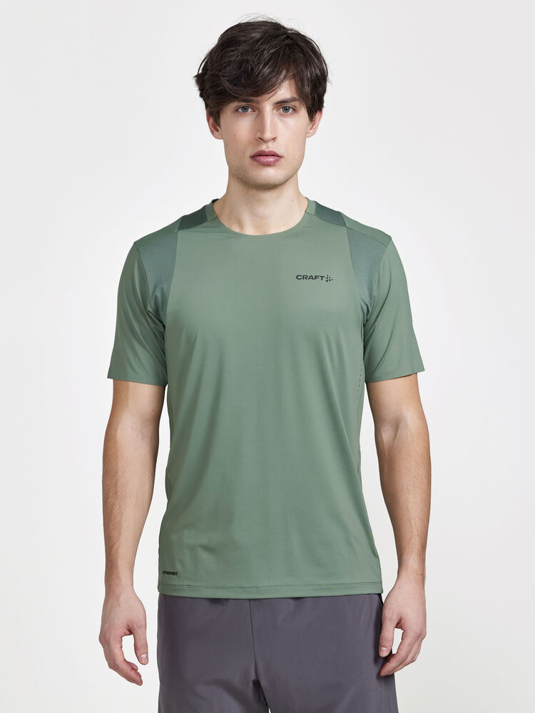 ADV HiT SS Tee M från Craft i Grön