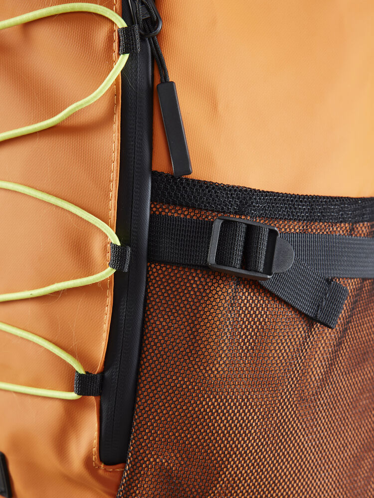 Craft ADV Entity Travel Backpack 25 L - Chestnut (retail) [580000] / OS