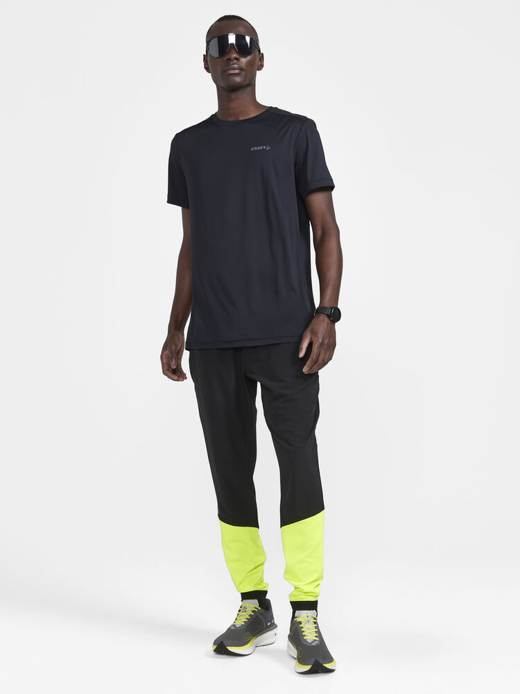 Craft Core Essence SS Tee M - Black AW25 [999000] / XS