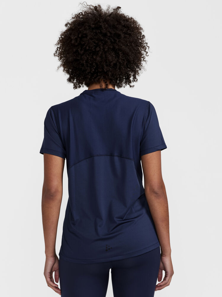 Craft ADV Essence SS Tee W - BLAZE (retail) [396000] / XS