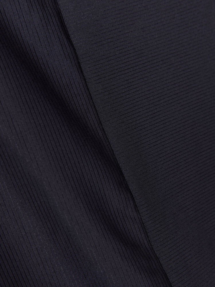 Craft Core Essence SS Plus Tee W - Black AW25 [999000] / XL