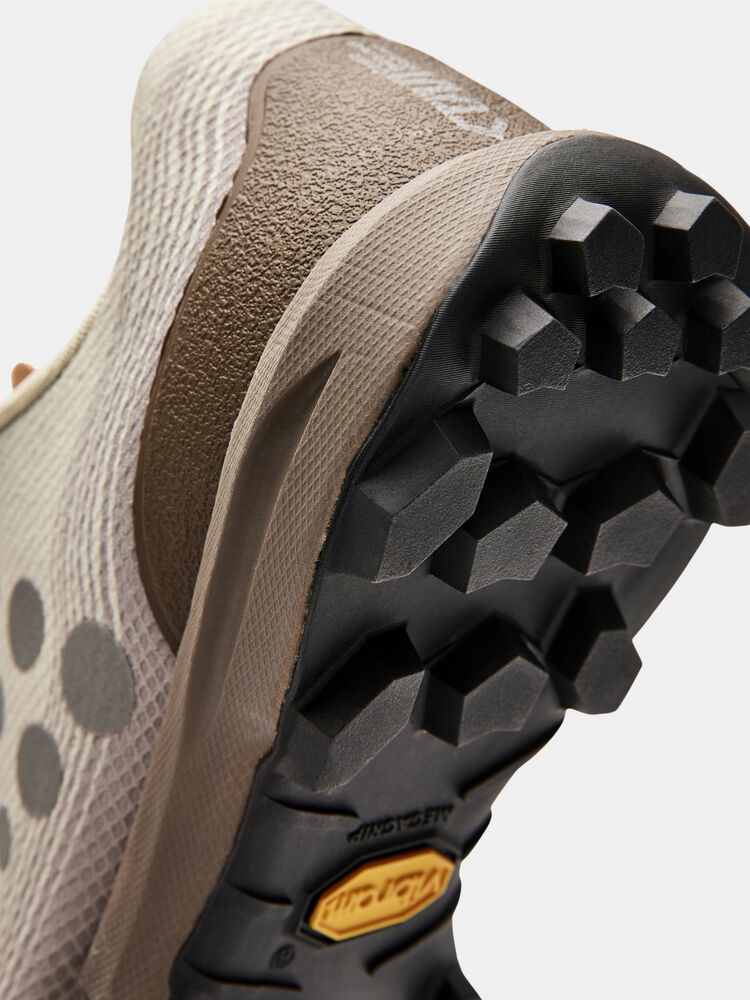 Craft Trail Elite M - Ecru-Peach [211582] / 39½/6 UK