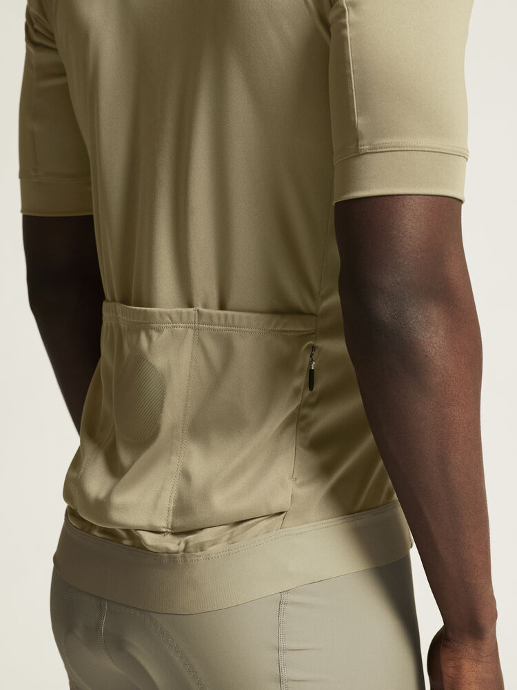 Craft CORE Essence Jersey Tight Fit M - Raw (retail) [237000] / XS