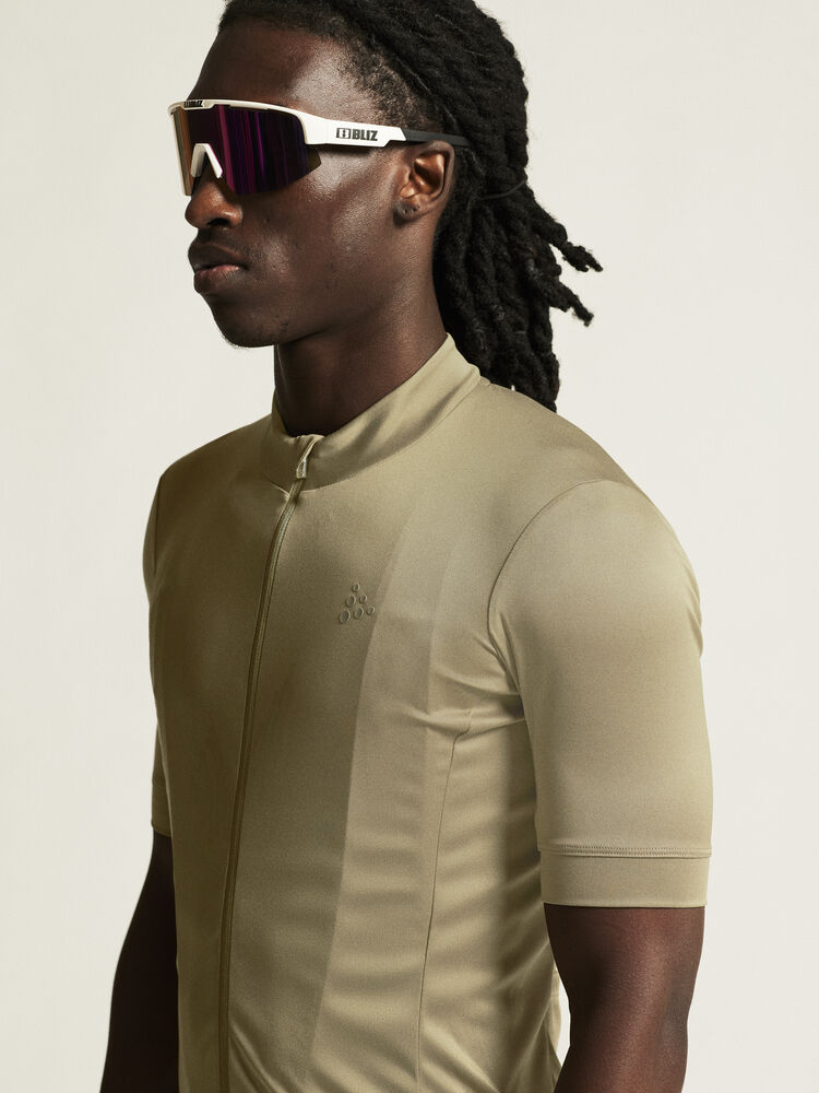 Craft CORE Essence Jersey Tight Fit M - Raw (retail) [237000] / XS