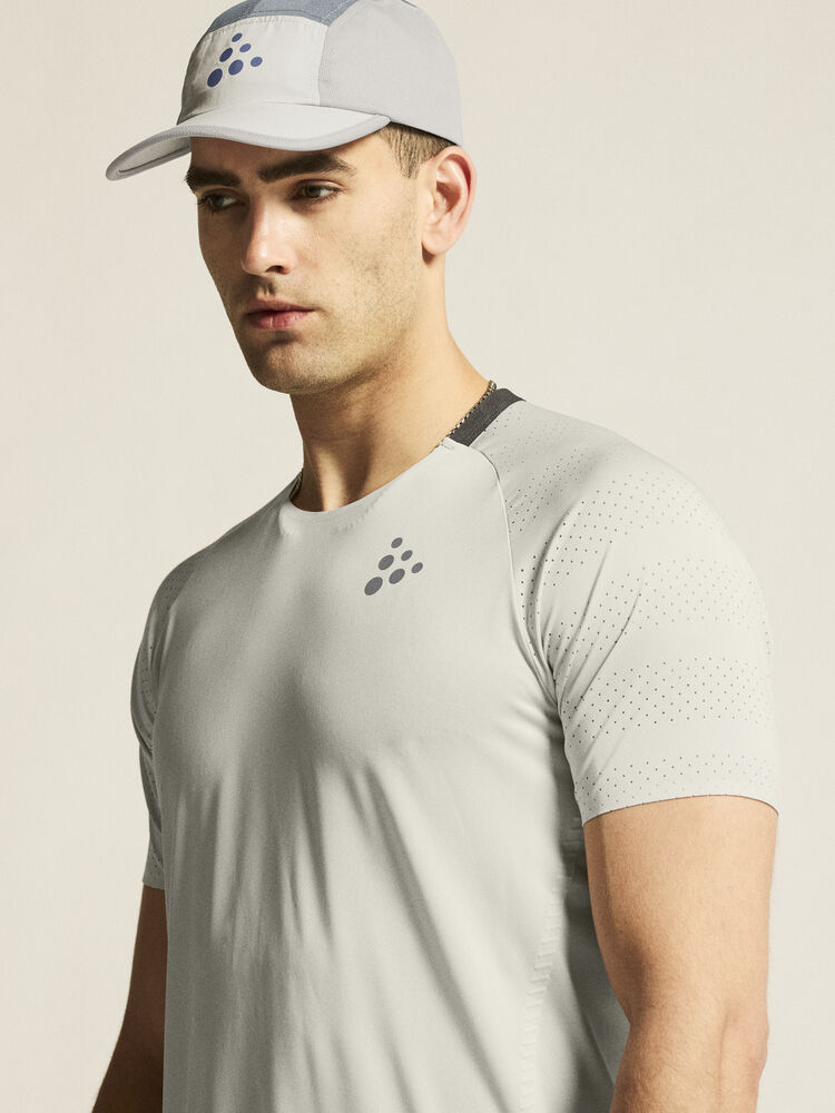 Craft PRO Hypervent Tee 2 M - Cloud (retail) [922000] / XS