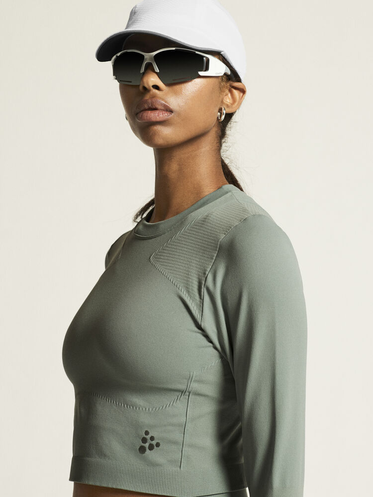 Craft ADV Tone Seamless Cropped Ls Top W - Leaf [647000] / XS