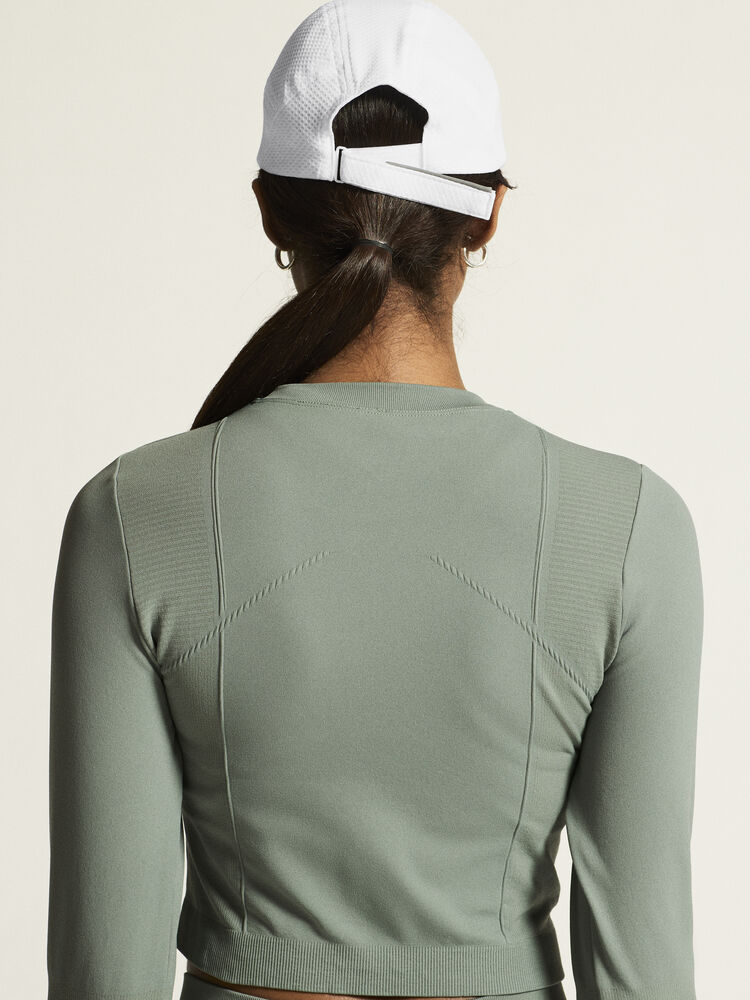Craft ADV Tone Seamless Cropped Ls Top W - Leaf [647000] / XS