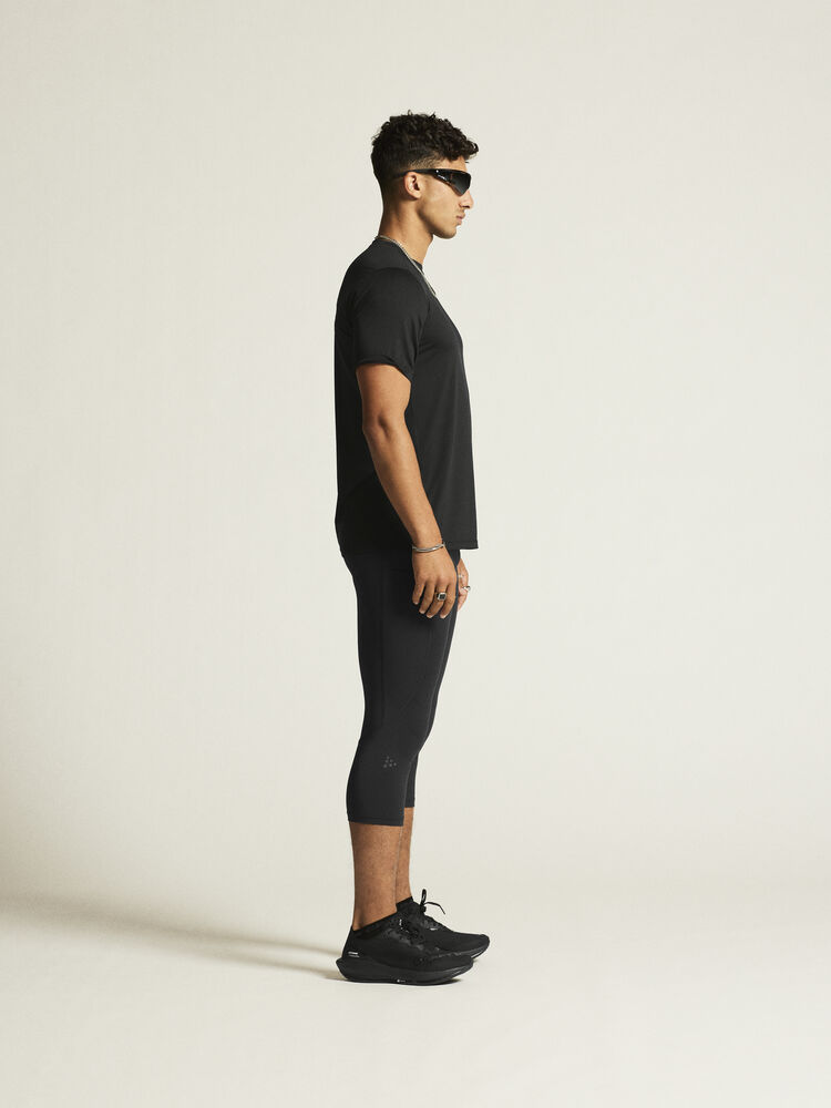 Craft ADV Essence SS Tee 2 M - Black AW25 [999000] / XS