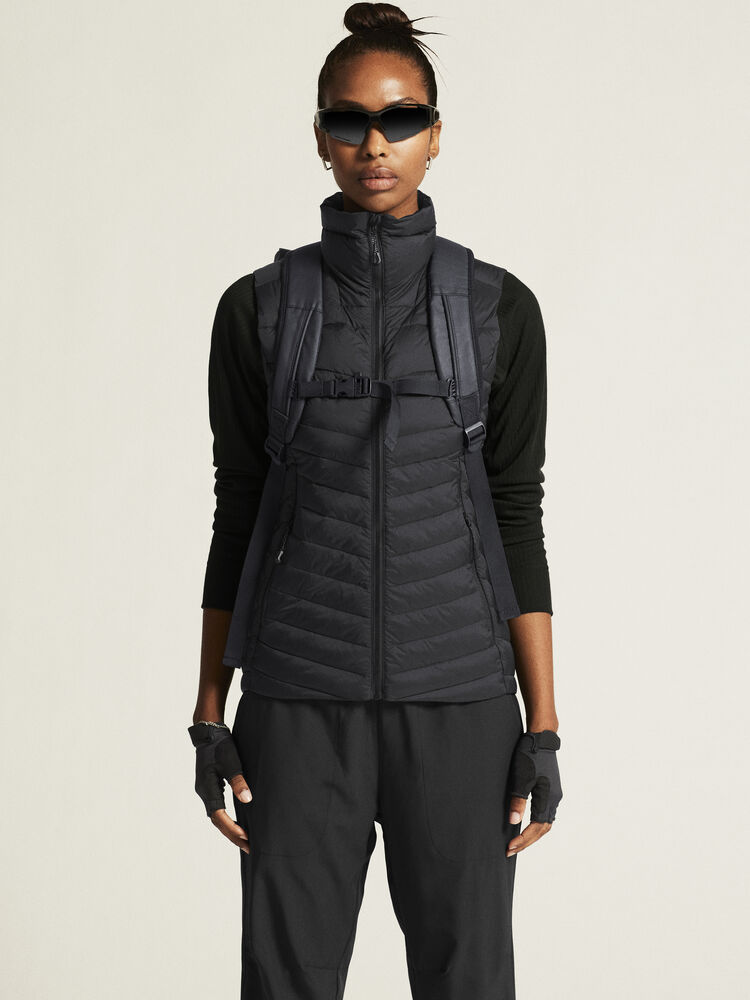 Craft ADV Explore Light Down Vest W - Black AW25 [999000] / XS
