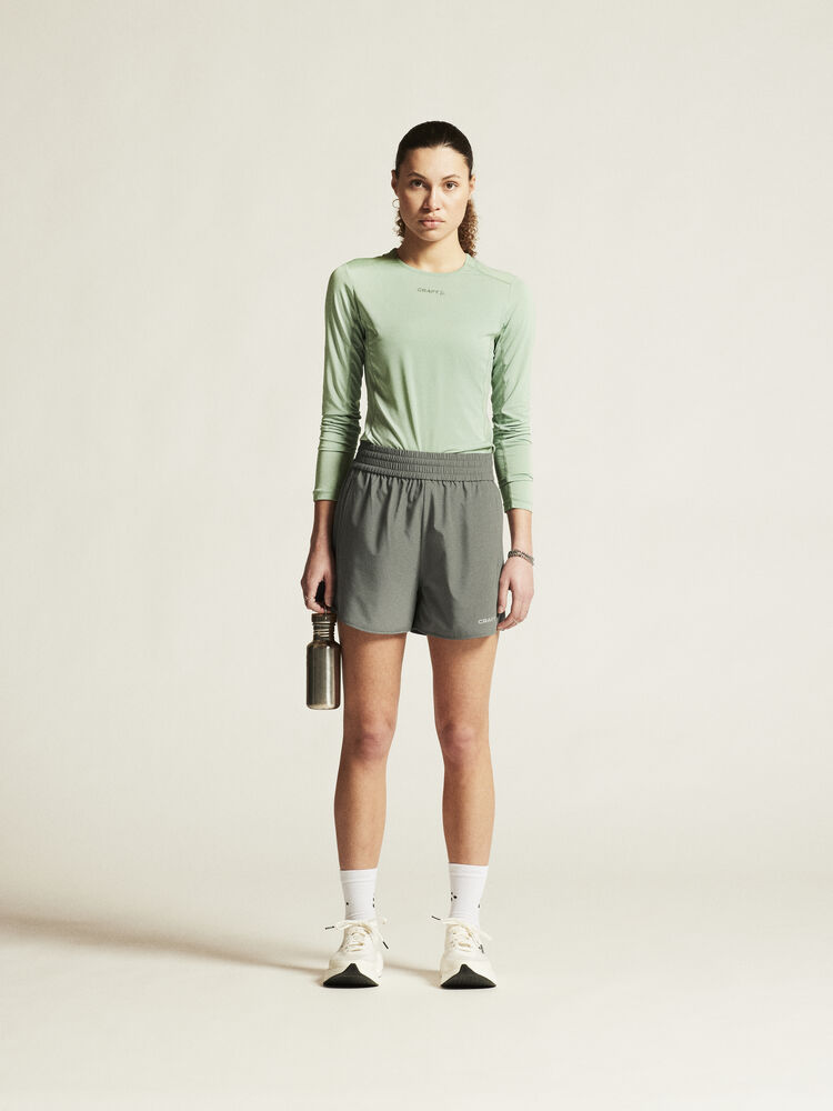 Craft CORE Essence Shorts W - Leaf [647000] / XS