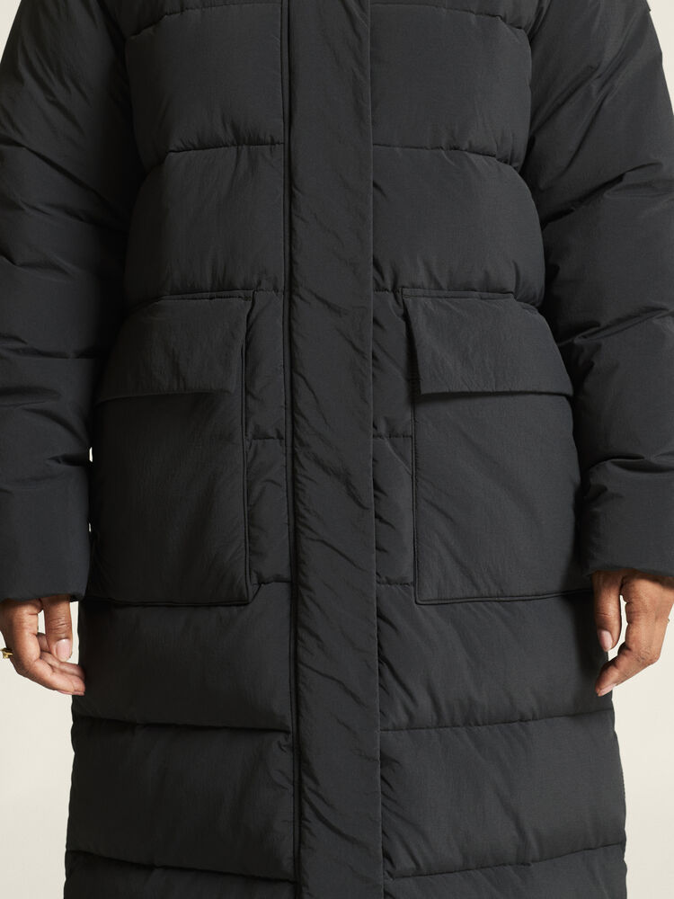 Craft Urban Long Padded Coat W - Black AW25 [999000] / XS