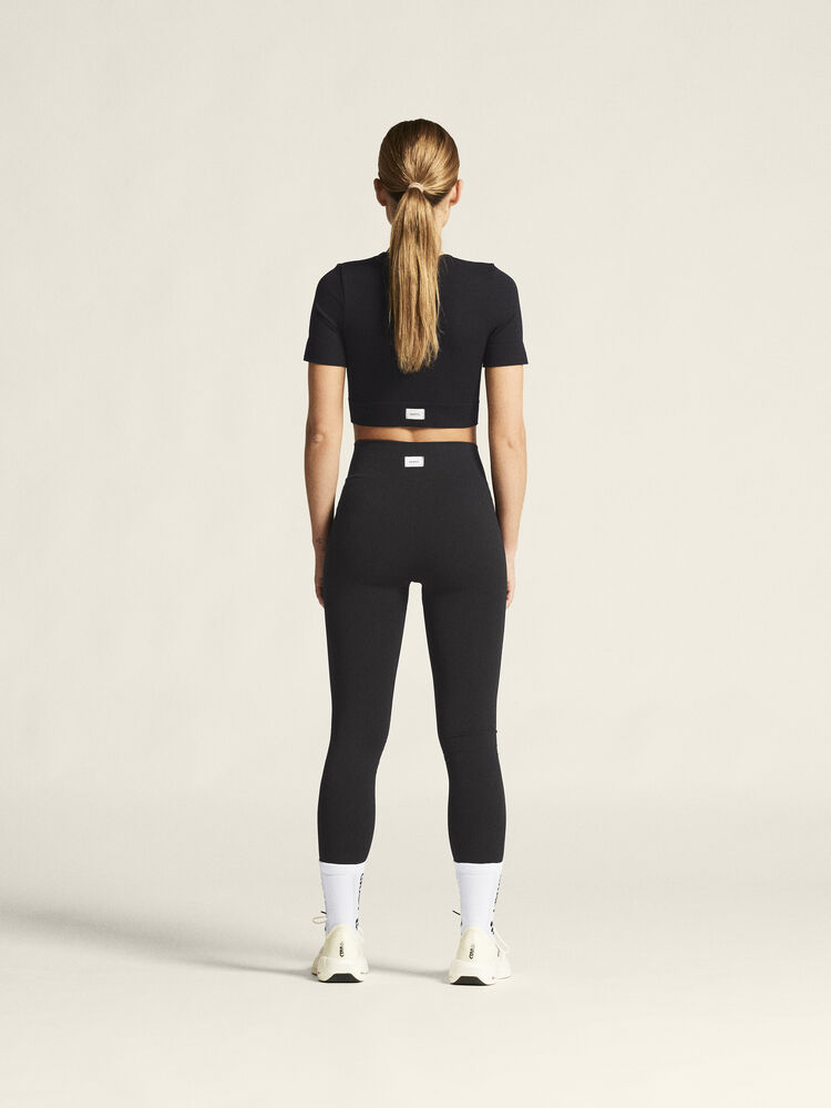 Craft Collective Seamless Cropped SS Top W - Black AW25 [999000] / L/XL