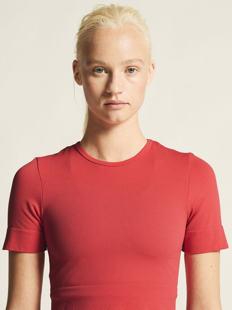 Craft Collective Seamless Cropped SS Top W - Poppy (retail) [452000] / L/XL